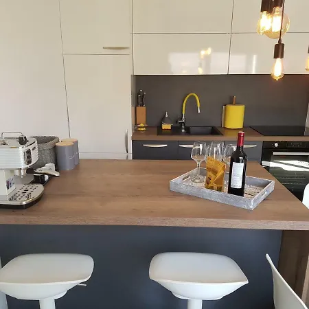 Velebit Apartamento